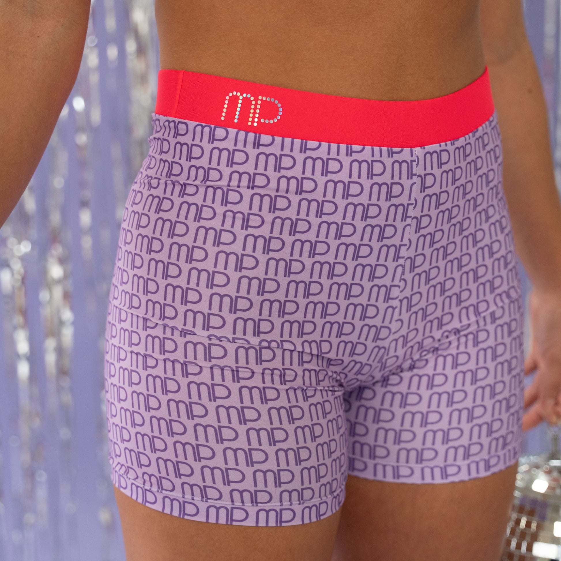 Daring Shorts | DYD